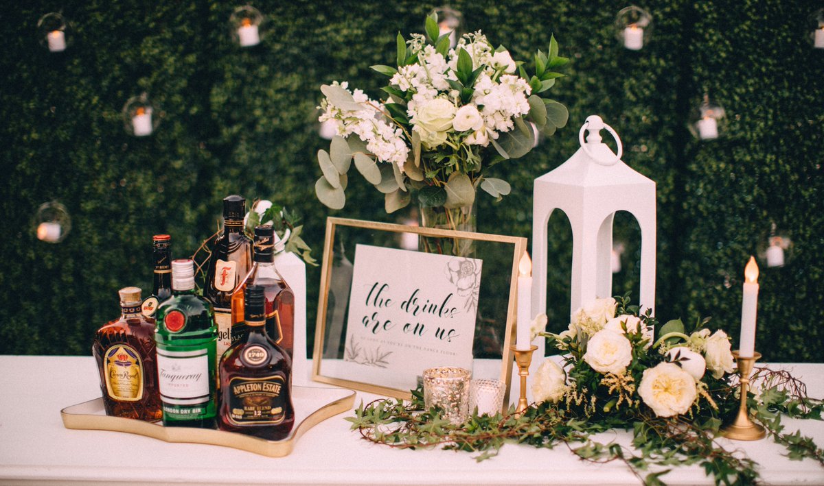 Cocktail bar goals 🍹🍸🍾
Customize your wedding bar to look just as you envisioned for your special day.
After all, the drinks are on us. 😋

🔗: bit.ly/2ZVli9c 

#CustomizableWeddings #SandalsResortsWeddings