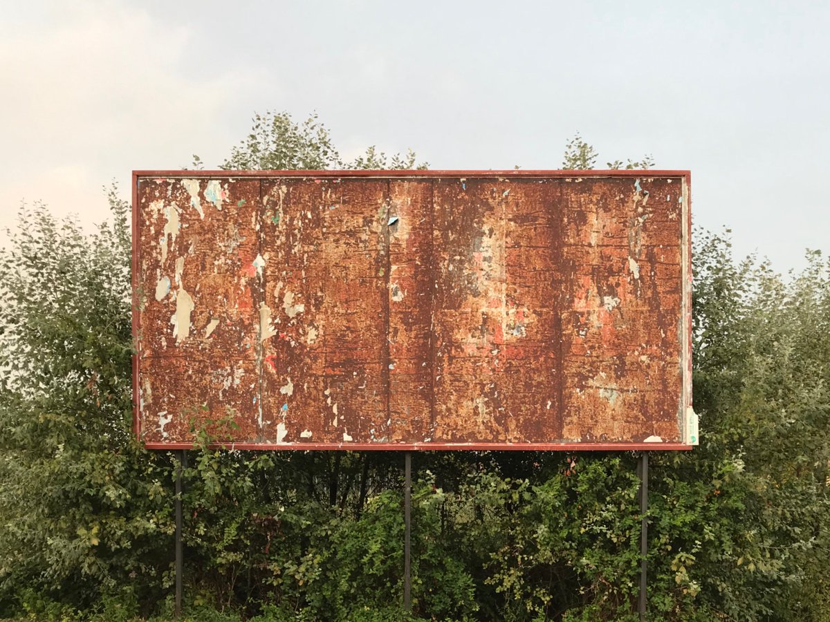 Vacant billboard support