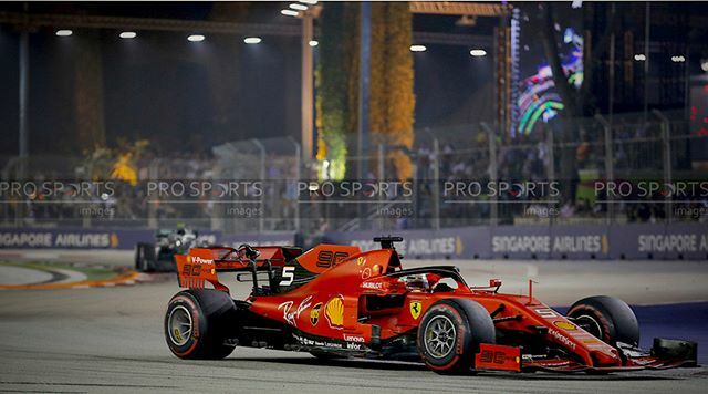 ProSportsImages's tweet photo. #sebvettel #teamvettel #sebastianvettel #vettel #vettel5 at the  @f1 #Formula1 2019 #SingaporeGP #f1 @scuderiaferrari #ferrari @scuderia_ferrarifans @f1_vettel 
Image: @Elliejhoad via @Prosportsimages #ProSportsImages @pro_sports_images_ltd  https://t.co/4n3uf2GgAa https://t.co/5qNA4QKIQ0