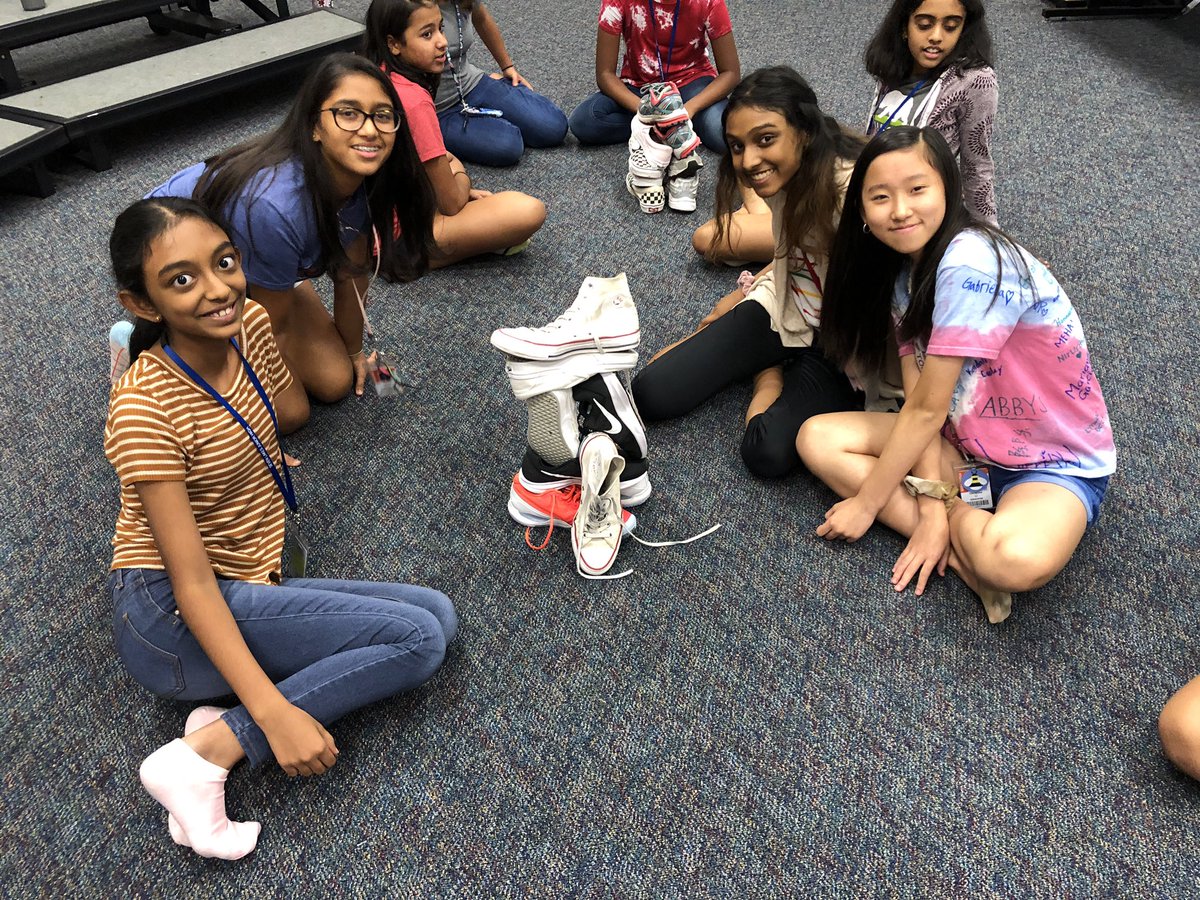 SLJH Choir tweet media