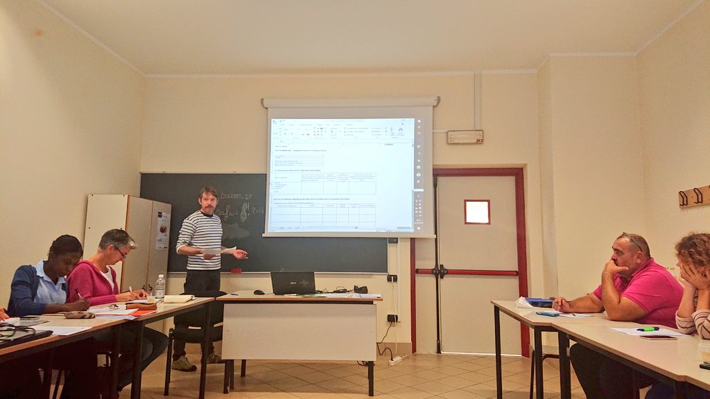 latitestella's tweet image. #FACEinitinere, c'est lancé ! Nouveau projet #ErasmusPlus de #FACEnetwork sur l'accueil de stagiaires/coworkers à la ferme et la formation, qui nous a permis ces jours de nous retrouver et découvrir un peu plus l'Italie à Cuneo 😊

#CeuxQuiFontLeLait #Fermier