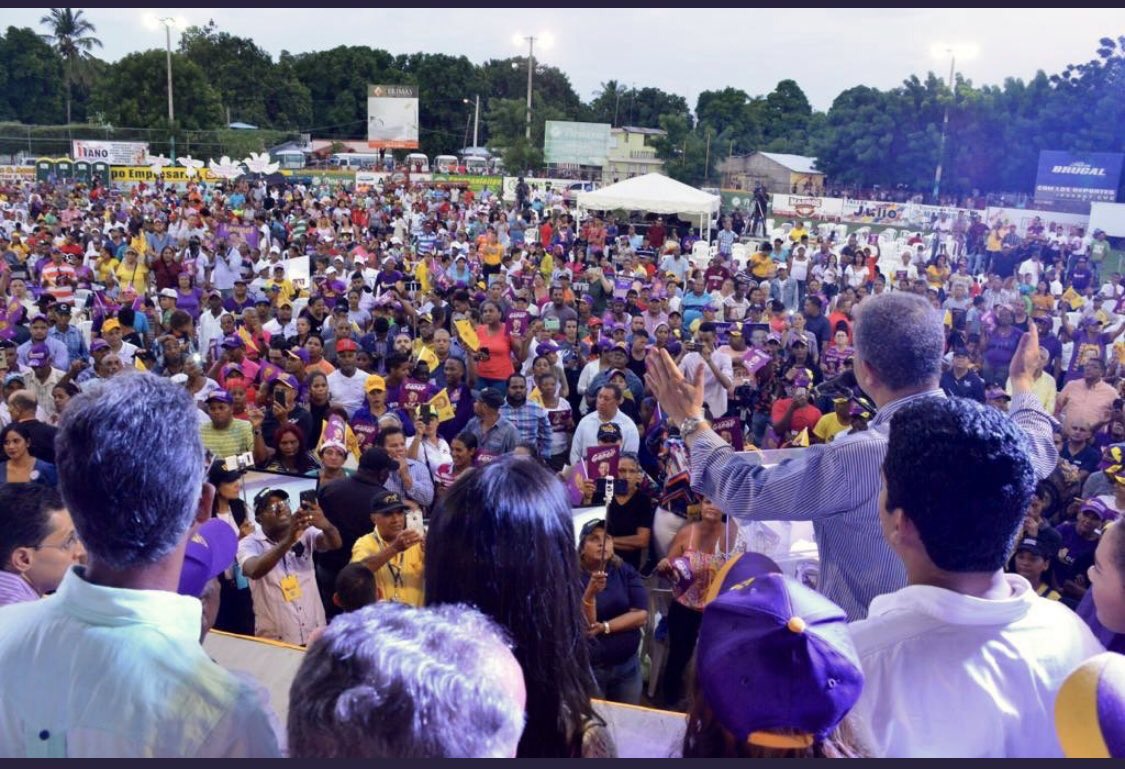 LuzMary6o's tweet photo. El 06 de Octubre 2019 no te quede sin votar por un triunfo seguro voto por el Leon. Ruge Ruge Leonel Fernández.#ingridconleonel.#LaFuerzaDelPueblo https://t.co/OdL0pfrzUi