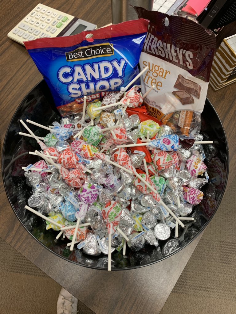 Grab your flu shot formats during lunch! You’ll get a free piece of candy!! #ftf