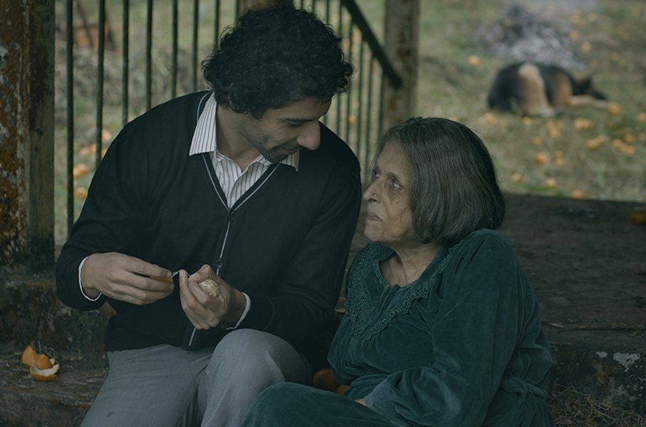 OnGlobalScreens's tweet photo. 'Jonaki' tells the riveting tale of a woman on her deathbed who searches her fraying memories for love and fulfillment. 
This year it screened at the Shanghai International Film Festival. 

Read more about the global presence of Indian Cinema ⬇️

https://t.co/CVPuNnr3Uo https://t.co/3W0fRblqQp
