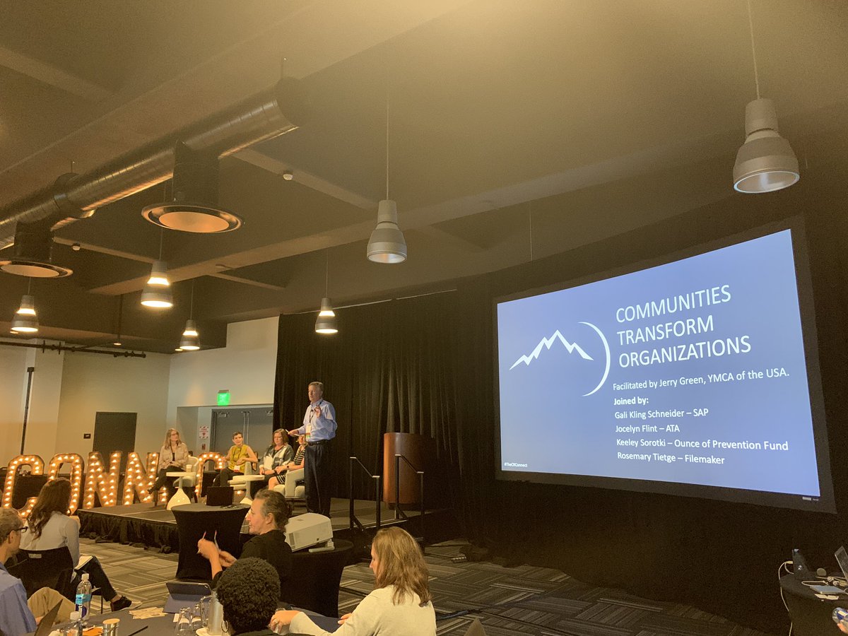 TheCR's tweet photo. First round of lighting talks kicks off with @stickmantoo moderating a group of amazing community pros! @GKS, @sorokti, Jocelyn Flint, and Rosemary Tietge! #thecrconnect https://t.co/9DPVaOxFzU