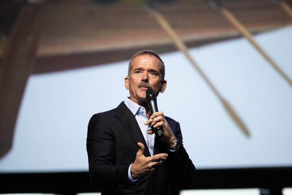 You probably know him as the first #Canadian to walk in space. 🇨🇦

Lucky to hear from <a href="/Cmdr_Hadfield/">Chris Hadfield</a>, CoChair of #ElevateTechFest on Elevate Main Stage today.