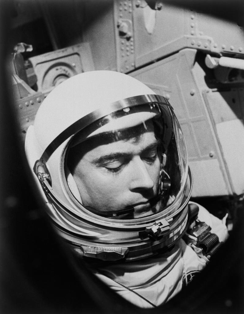 In March 1965, Young made his first flight as an astronaut, joining Gus Grissom on Gemini 3, the first manned flight of that program.