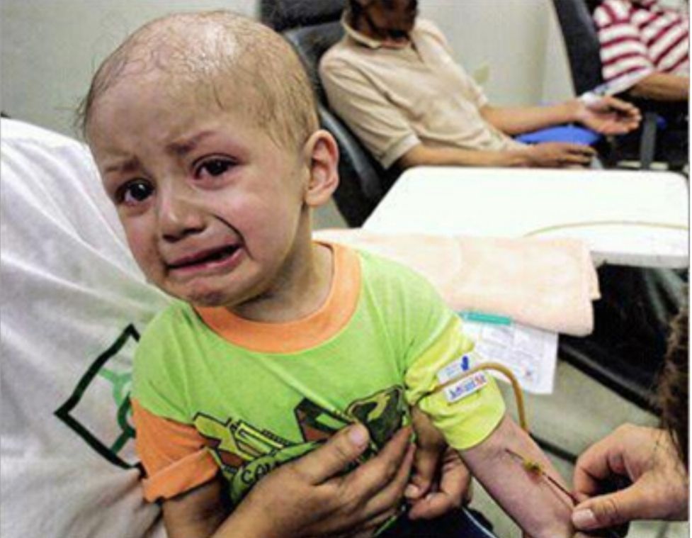 hoda1520's tweet image. What a painful childhood children have in here. Moms and dads keep staring at the window of hope. The hope for treatment and supply of scarce medicines. Here, the sorrow of children makes you sorrowful.
#I_ASK_YOU
@parsisotope
#IranSanctions