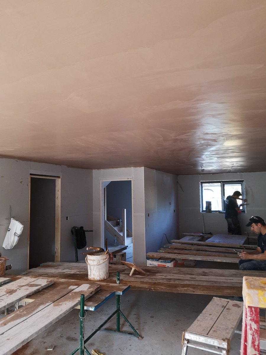 PlasteringTr's tweet image. Lid skimmed nice size 
@ld_plastering