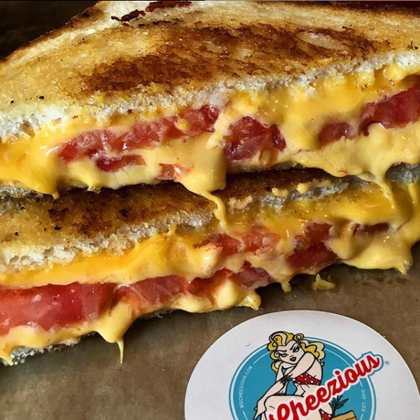 WynwoodSamAdams's tweet photo. We KNOW you're going to get the munchies after drinking a stein-full of Sam Adams, that's why @mscheezious is coming through with the cheesy hookup at Wynwood's Octoberfest! 🧀⁠
⁠
Make sure to RSVP for a FREE beer to go with your good eats at https://t.co/fwAAeSYhdK https://t.co/fiOzRtrc2T
