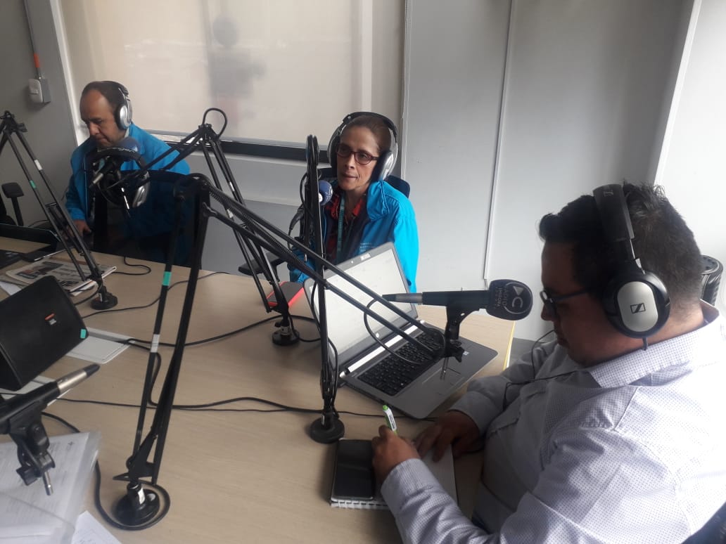 SubRedNorte's tweet photo. Escucha en magazin #ElLunch de @dcRadioBogota sobre la apropiación de prácticas saludables en los trabajadores Informales para el mejoramiento de las condiciones en Salud. #EspacioTrabajo https://t.co/1ThovolnK4