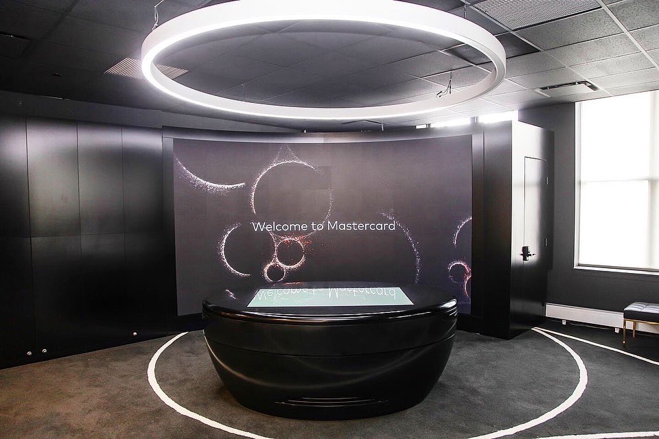 msbarbarak's tweet photo. #TuesdaySpotlight on #EvergreenConstruction #EvergreenTuesdays 
Renovation of #MasterCard Experience Center 
Description: State-of-the-Art Experience Center 
Architect: IA Architects 
Photo: Forrest Raymond 🏗🌲 #BuildingNYC #NYCConstruction https://t.co/GKJlYH18nC