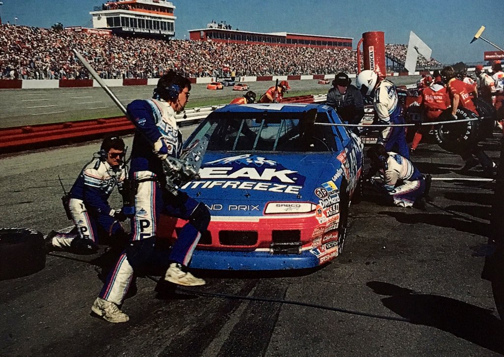 LilRedDave's tweet photo. I’m a sucker for car history, Kyle Petty relied on few cars in the ‘90 season, including The Duke who rode with KP all the way to victory lane at Rockingham in the spring 🏆🏁 #Radials https://t.co/TTlFmLZJgu