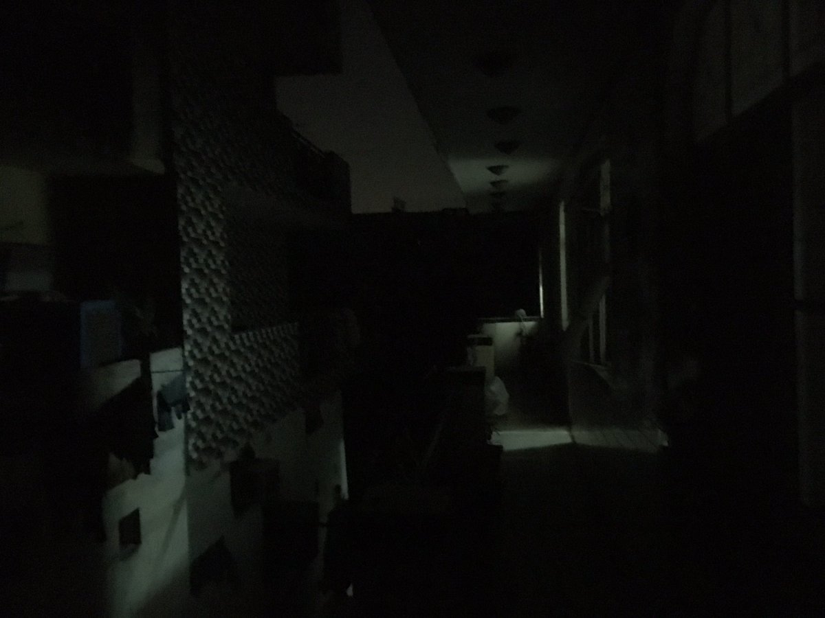 devashishbiswas's tweet image. This is great! 
As the news published, Steet lights went out in kalkaji locality, south delhi locality and since evening till this time its dark all around. 

Seems @ArvindKejriwal bringing DARK NIGHTs to identify and end dark spots.