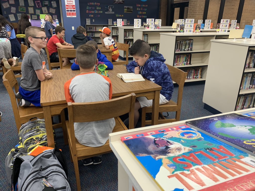 BHMSouthLibrary's tweet photo. The library is a great place to read, hang with friends, or do whatever. I love that my kiddos think of our library as a cool, safe place!! #mssrocks #ourlibraryisthecoolest https://t.co/hvpKEEOY7p