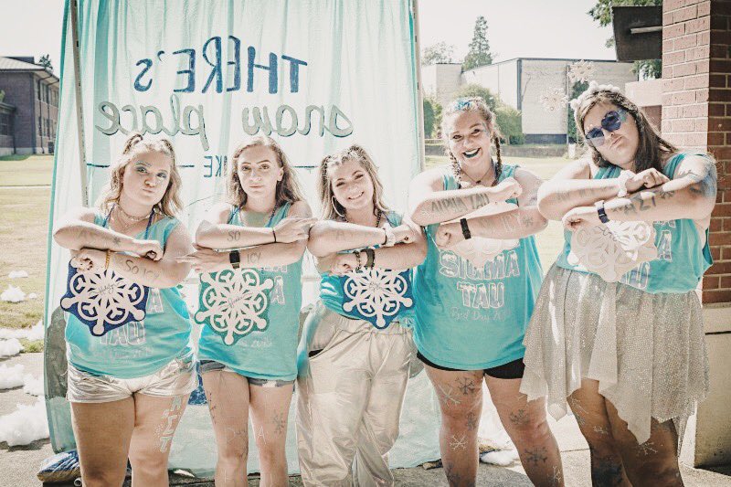 ASThenderson's tweet photo. bid day was two weeks ago but we still can’t get over it🤩welcome home pc’ 19 you’re so so so so so loved https://t.co/ozjFzEsUTn