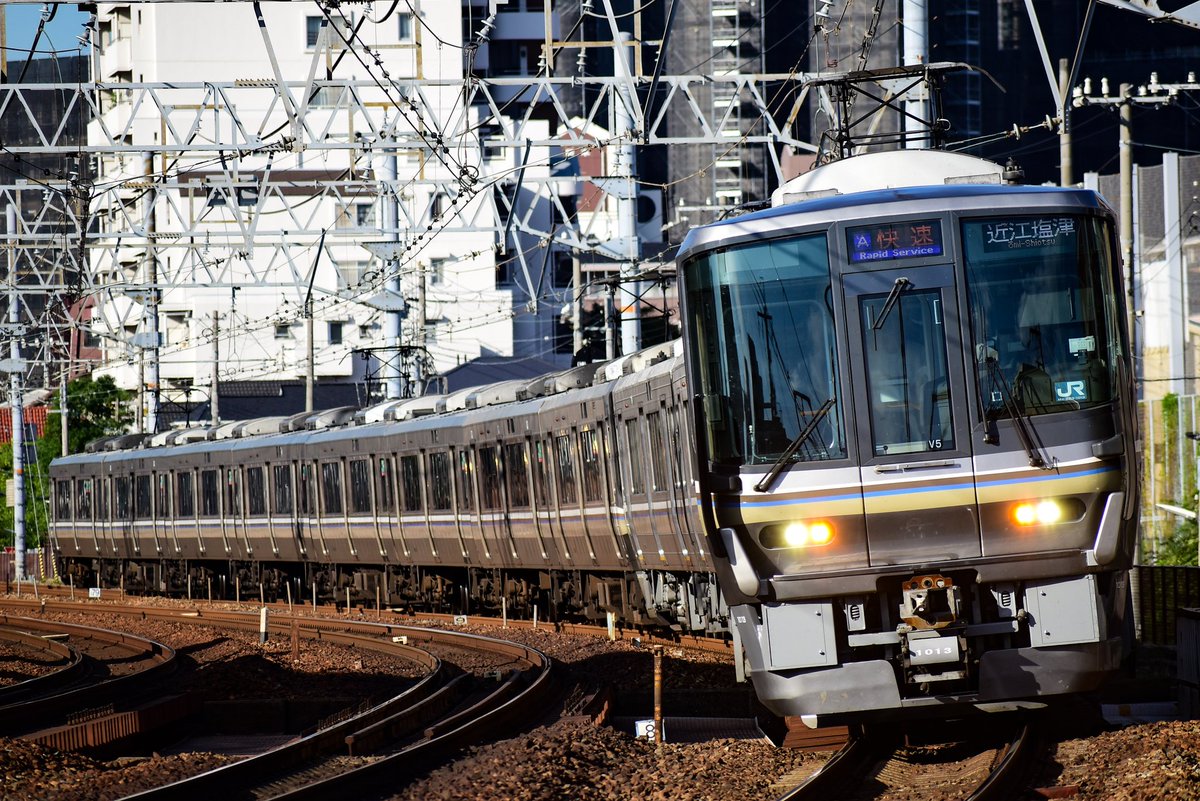 223系1000番台 体質改善車 営業運転開始