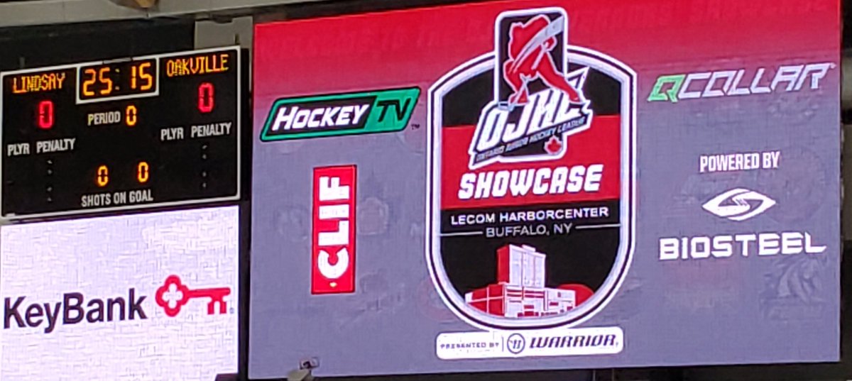 LeSommetFaucon1's tweet photo. 25 min to #gametime for the @LindsayMuskies vs @OakvilleBlades in their 2nd game at the @OJHLOfficial #GovernorsShowcase 
#GoMuskies
#MuskiesHockey
#MuskiesNation
#FeedTheFish https://t.co/4S1r7aurX9