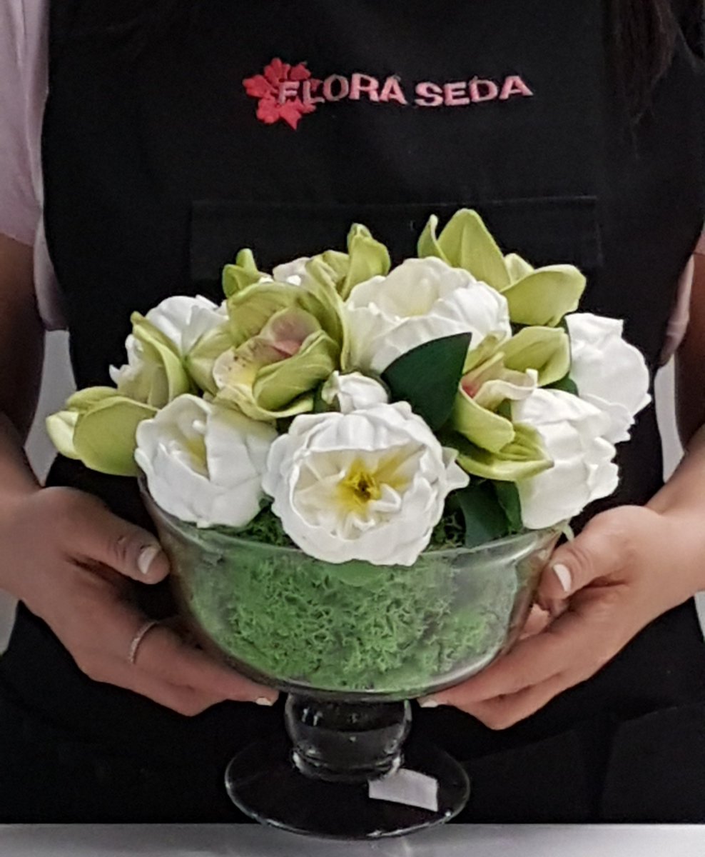 #florasedainternational #florasedacanada #floraseda #floramatique #floramatiqueflower #puflower #realtouch #realtouchflower #naturaltouch #naturalflowers #wedding #weddingflowers #weddingbouquets #centerpieces #flowerarrangements #silkflowers #fauxflowers #artificialflower