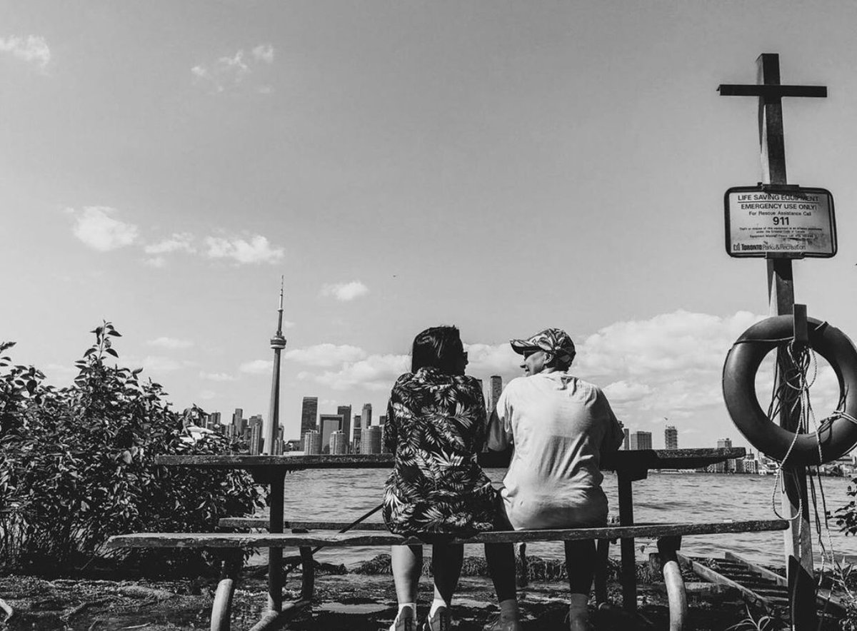 Centre Island tweet media