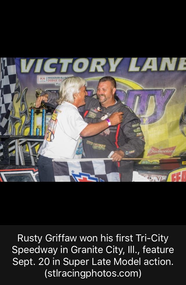 Rocket_Chassis's tweet photo. Congratulations to Rusty Griffaw on his first TriCity Speedway feature win and to Michael Kloos on becoming the 2019 TriCity Super Late Model Champion!! #RocketsStrikeAgain #RocketWinner #OrderRocketToday 🚀🚀🏁🏆 https://t.co/l4PTqWG4q5