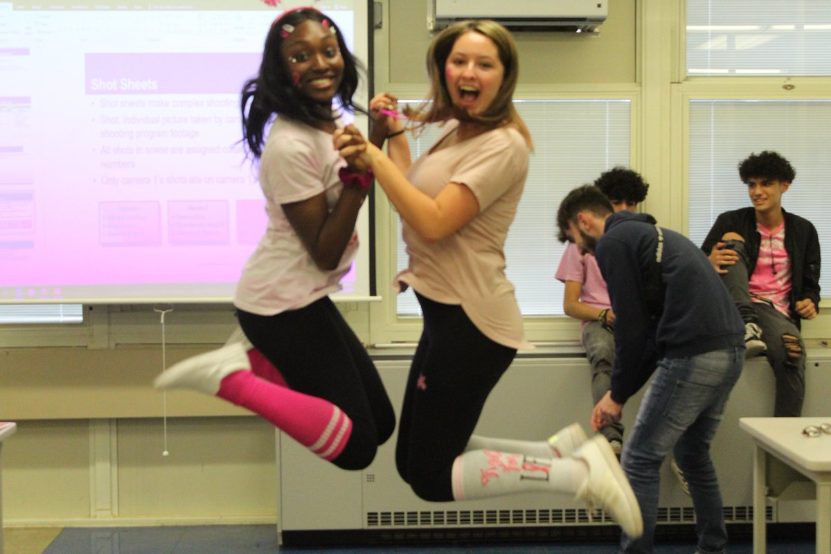 ColoniaHigh's tweet image. Journalism and Screenwriting writing classes are excited for today's Pink Out. @ZegaRobert @WdbgSchools #pinkout #BreastCancerAwarenessMonth #TheDeclaration