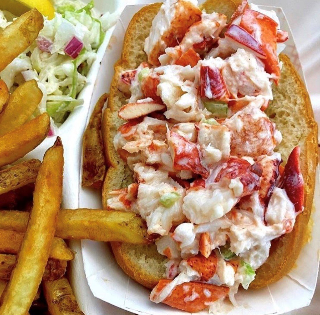 FTFofAmerica's tweet photo. 45 #foodtrucks this weekend in #Salem MA.  That's a lot of food, people!!  @FrozenHoagies @MoyzillaTruck @IGottaQ @bonme @EatWalloons @MoRockinFusion @zinnetruck @CaptainMarden @StuffedByPapi @Saycheeseft @TravelinBones @ShiskaberrysNE @Trolley_Dogs https://t.co/JHwcEKBlPh https://t.co/uiwOwgJQT5