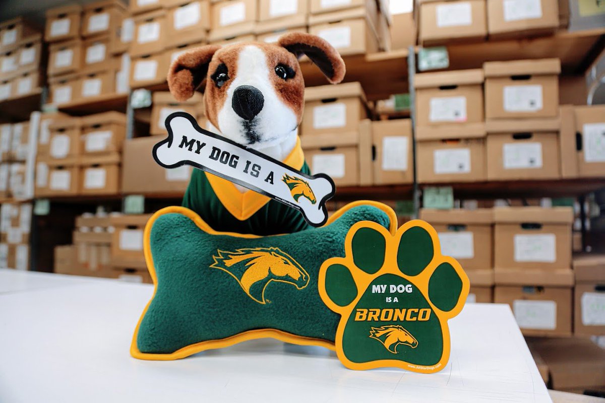 broncobookstore's tweet photo. CPP is for the dogs!🐶🐕🐩 We've got everything you need for your Paw-some🐾 fur baby. Bandanas✔️ Doggie Jersey✔️ Leash✔️ Toys✔️ Available in-store 🏬 and online💻. Link in bio. https://t.co/aBT0LFCwvJ
