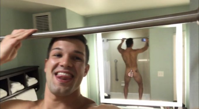 5 more days left!! Onlyfans 35% OFF  https://t.co/ANHRKu4znn https://t.co/U1M8oTvck8