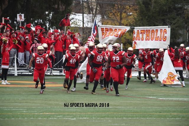 njsportsmedia's tweet image. Bergen Catholic v. Don Bosco Prep this Friday night! The MAYHEM begins at 7pm at Don Bosco! #DonBoscoPrep #BergenCatholic #Rivals #NJSM

“Stay focused. Your start does not determine how you’re going to finish.” — Herm Edwards, Head Coach, New York Jets (2001-05)
