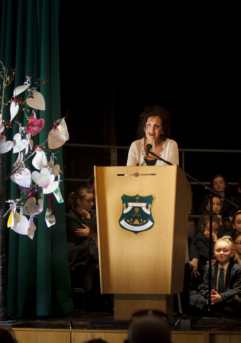 ThornhillDerry's tweet image. Today we celebrated our beautiful Service of Light with our Year 8 girls and their families, to welcome the girls into our Thornhill College family. Many thanks to all of those in our school community who made the service such a special event. #family #friends #newbeginnings
