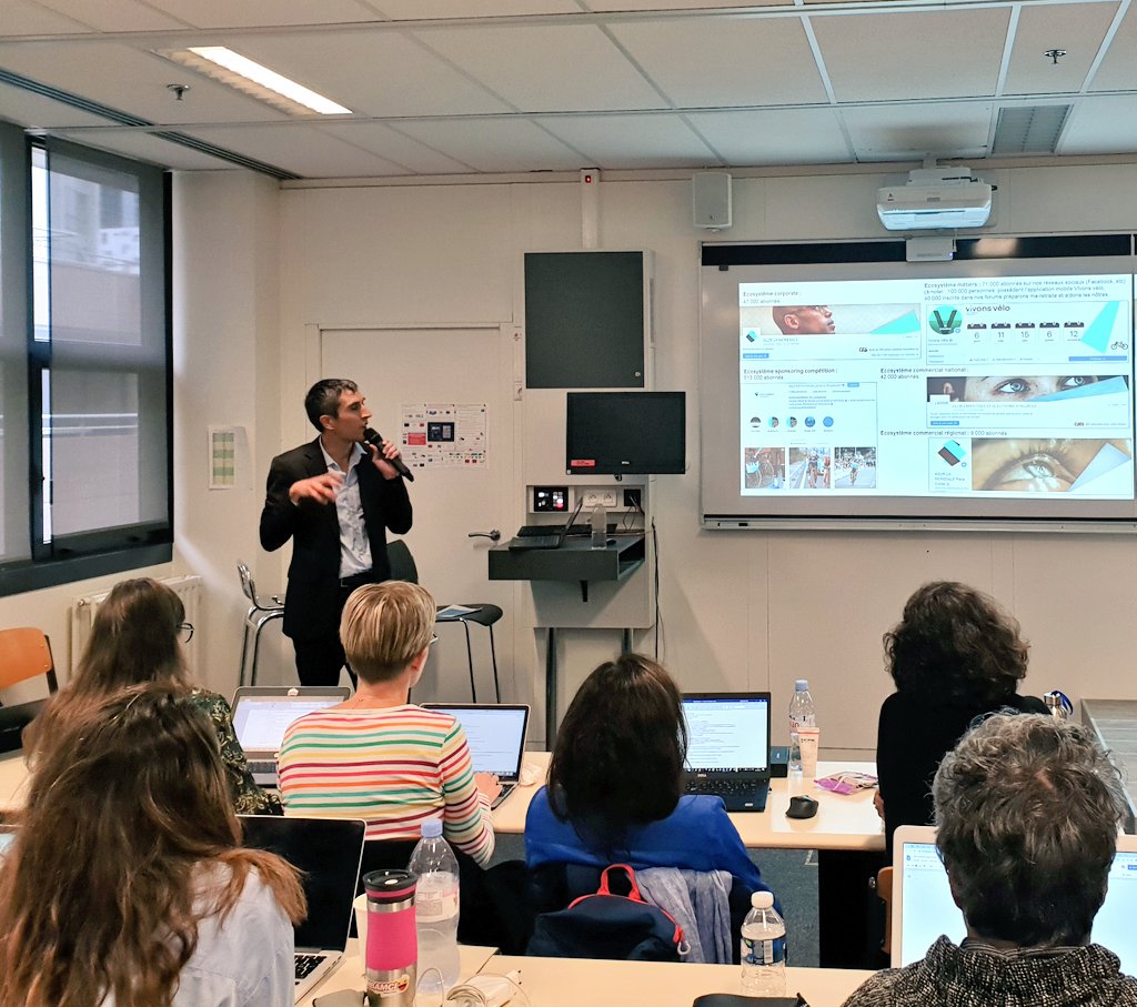 mbamdia's tweet photo. Briefs cas de désintégration ce matin 🧨 Dernière semaine intense pr les 60 étudiants Part Time 2019 qui vont travailler sur 2 cas d'#eInfluence #SocialMedia proposés par @AG2RLAMONDIALE et @EDFofficiel 👉 Soutenances vendredi après-midi #EMCO #MBAMCI #MêmePasPeur #LetsGoDigital https://t.co/UazrhdgGww