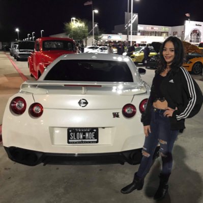 aracelynajera21's tweet image. #NewProfilePic #GTR #SlowMode