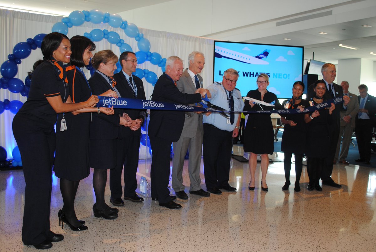 BalloonsByA's tweet photo. #jetblue @JetBlue It's official! the A321neo is ready for takeoff!! https://t.co/152R3BdBjX