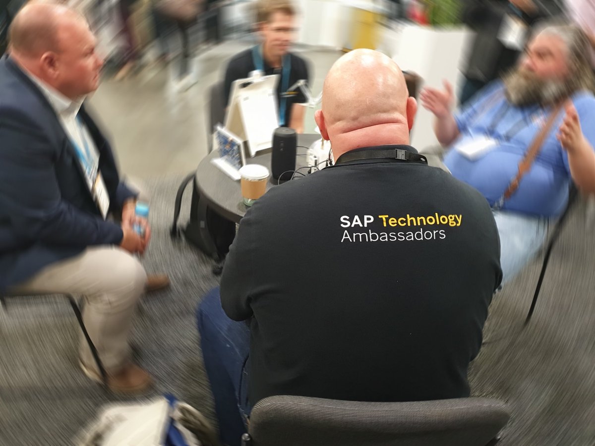 SAP Technology Ambassador <a href="/JohnA69/">John Astill</a> engaging at #SAPTechEd Las Vegas and talking about Using Animatronics and AI to aid in the discovery of new business insights
