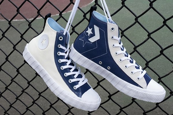 Converse untitled top