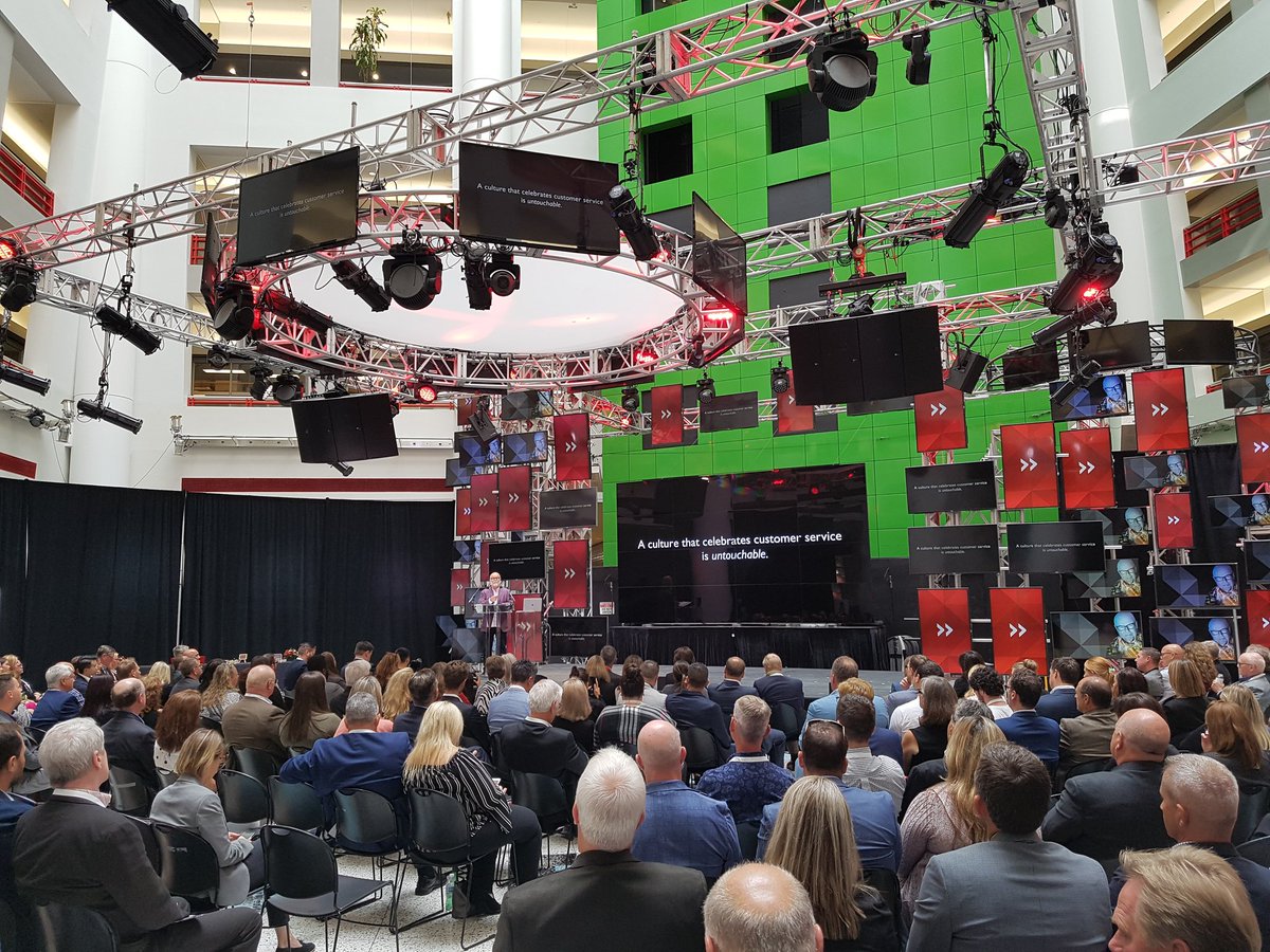 GoreMutual's tweet image. Terry O'Reilly telling everyone to encourage a customer-centric culture at their companies. He is sharing so much fantastic advice today and looking great on the very cool CBC Atrium stage well doing it! #FastForward #GoreMutual