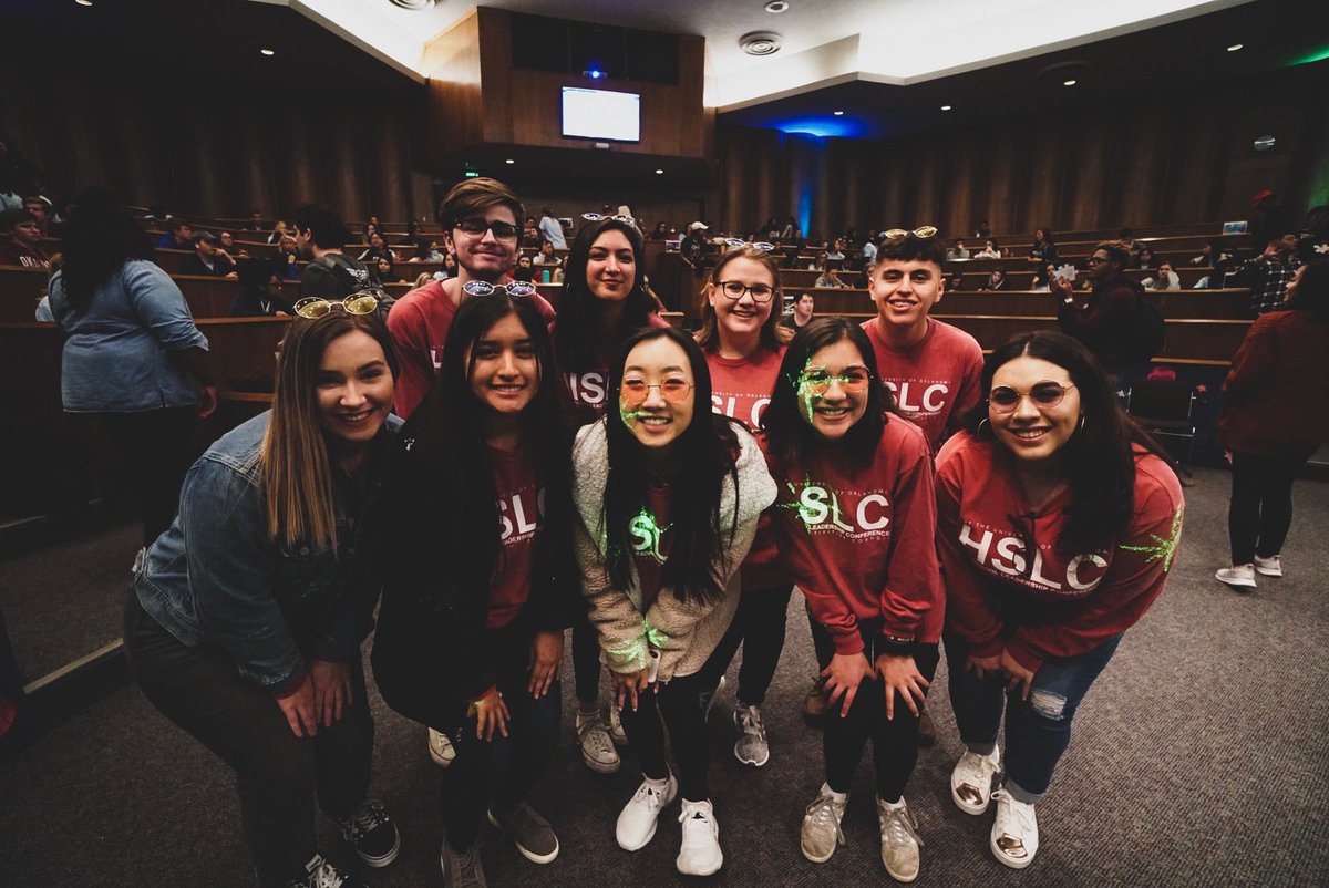 CAC_HSLC's tweet photo. HSLC seniors! Guess what?
Applications for the #HSLC20 Senior Development Program are live! The program allows high school seniors to continue their HSLC journey while impacting their own schools.
Apply at https://t.co/I7KAN1Bev0 before Oct. 8! https://t.co/eyCTpvQ5hU