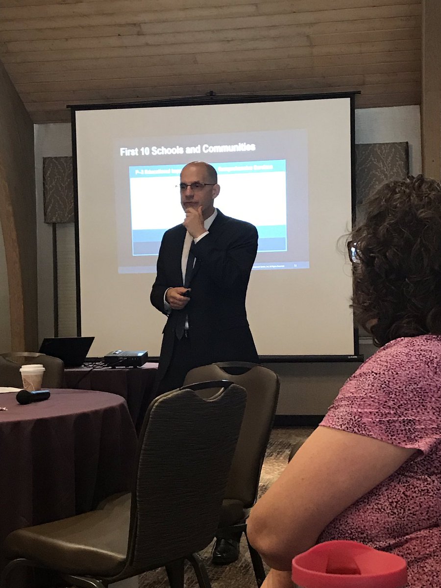 JulieFabie's tweet image. Productive day learning about First 10 with David Jacobson #bearcatpride #first10 @jckoser @jacobsondl @DrBerryAnd
