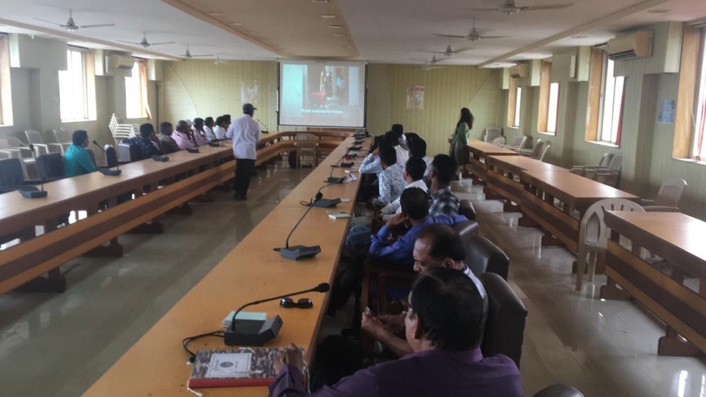 mkrishna3110's tweet photo. The @kam_foundation team conducted, @nskfdc designed workshop on the #mannual Scavenging Act 2013 at 3 #Municipal councils : #Navsari
#Valsad & #Vapi https://t.co/6QwTBMltsP