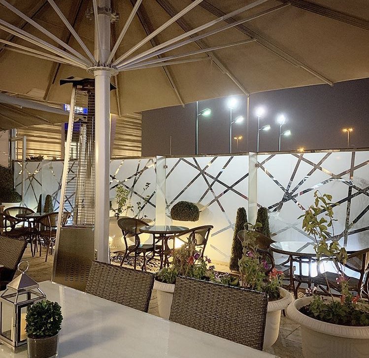 llw_100's tweet photo. #دليلك_لمقاهي_الرياض 
#فرساي_كافيه 

@versai_cafe 
#الرياض 
😍👌🏻💜💜

#حنا_وطن_2030 #السعودية https://t.co/yvgWn4DKPf