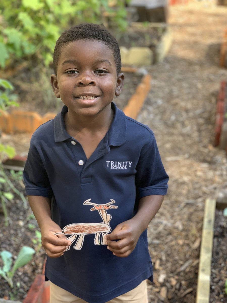 MsT_trinity's tweet image. Art and Science collaboration learning about camouflage with Kindergarten and using the garden as an outdoor classroom.#TrinityLearns @MakeSomeArt