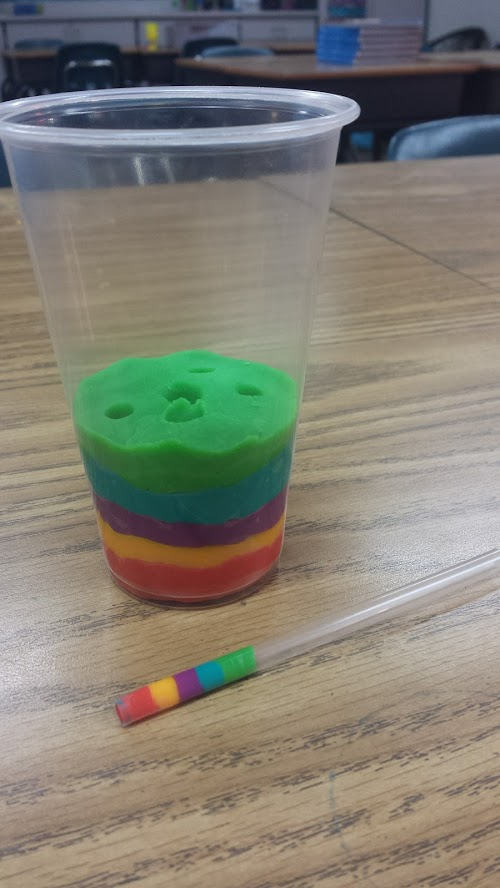 Incredible Core Sampling! Students demonstrated the formation of sedimentary rocks and how Scientists use Core Samples to learn more about the Earth's History.  

Sediment+compaction+cementation=LAYERS of Sedimentary Rock! 
#5thgradeScience #DISDragons @DonDurhamSLC