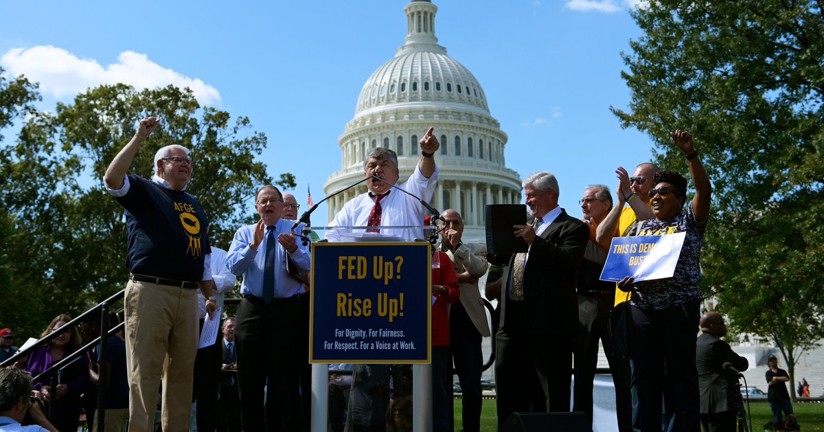 IBEW's tweet photo. The #IBEW was proud to stand with hard-working federal employees today in demanding this administration respect our rights to collectively bargain. #FedUpRiseUp https://t.co/K0Q3yCuhW0