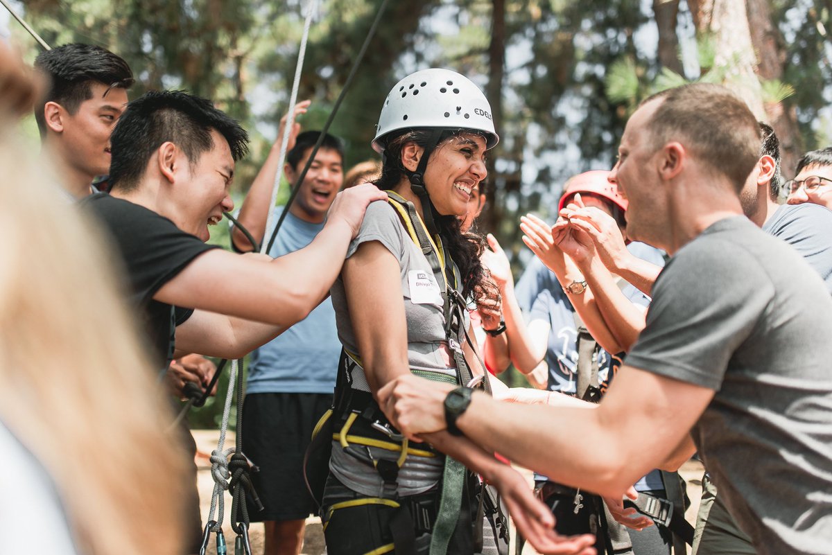 uclaanderson's tweet image. Setting the foundation for team-centered leadership from day one (okay maybe day four, but still 😉)
#WhyMBA
