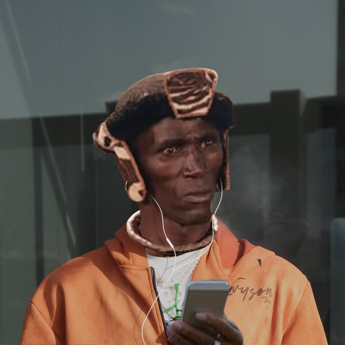 Nasty_CSA's tweet image. Rare photo; Shaka Zulu listening to #GodFlow