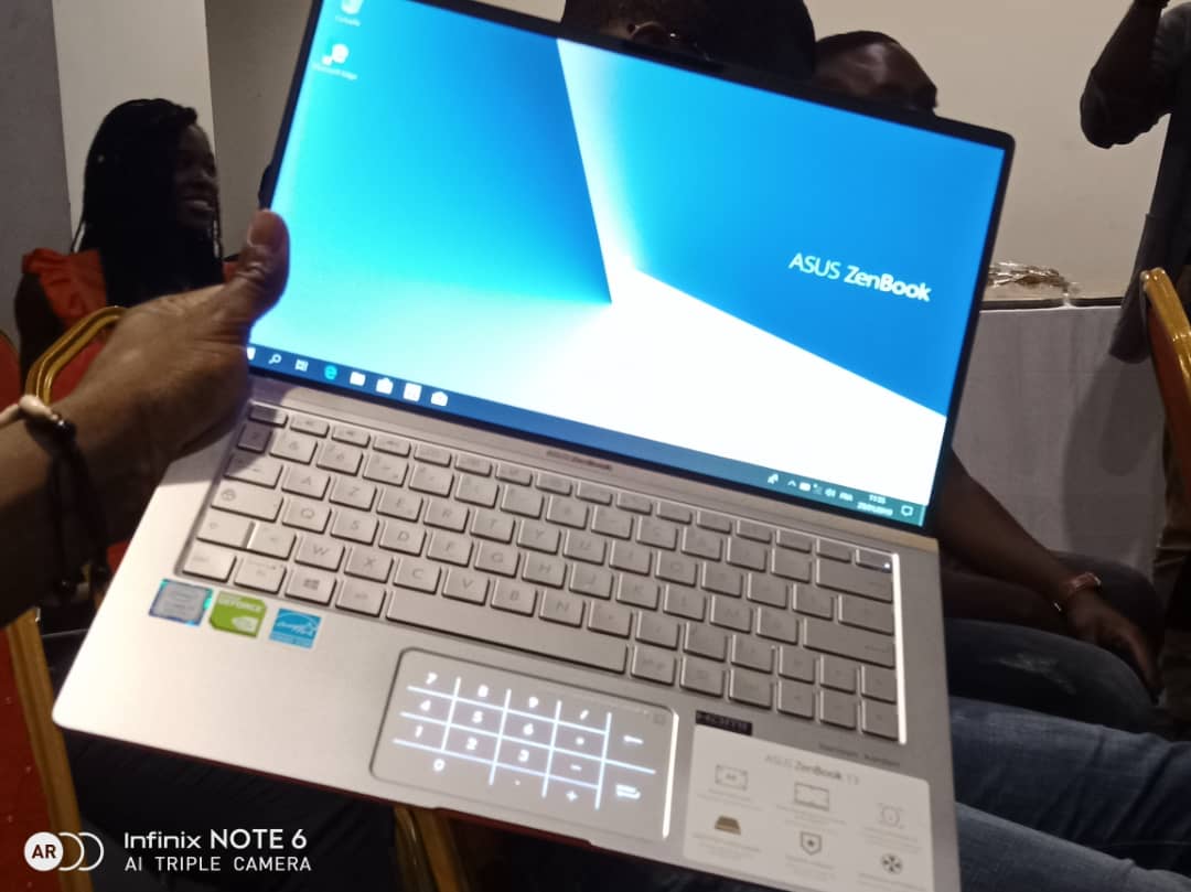 aboukam's tweet photo. #AsusCI, #Asus l Un aperçu de la de quelques produits type PC de la marque Asus présenté en Côte d'Ivoire ... #AsusCIMeetup #AsusTotem #AsusIntel #AsusAitek #Civ https://t.co/FGHqDU611G