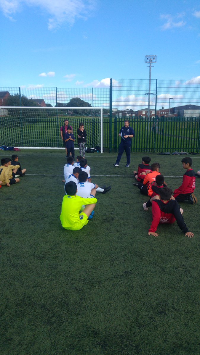 A great start to the sporting year with the Y5/6 A team football tournament. Some excellent goals and teamwork on display! @VolSportOLDHAM