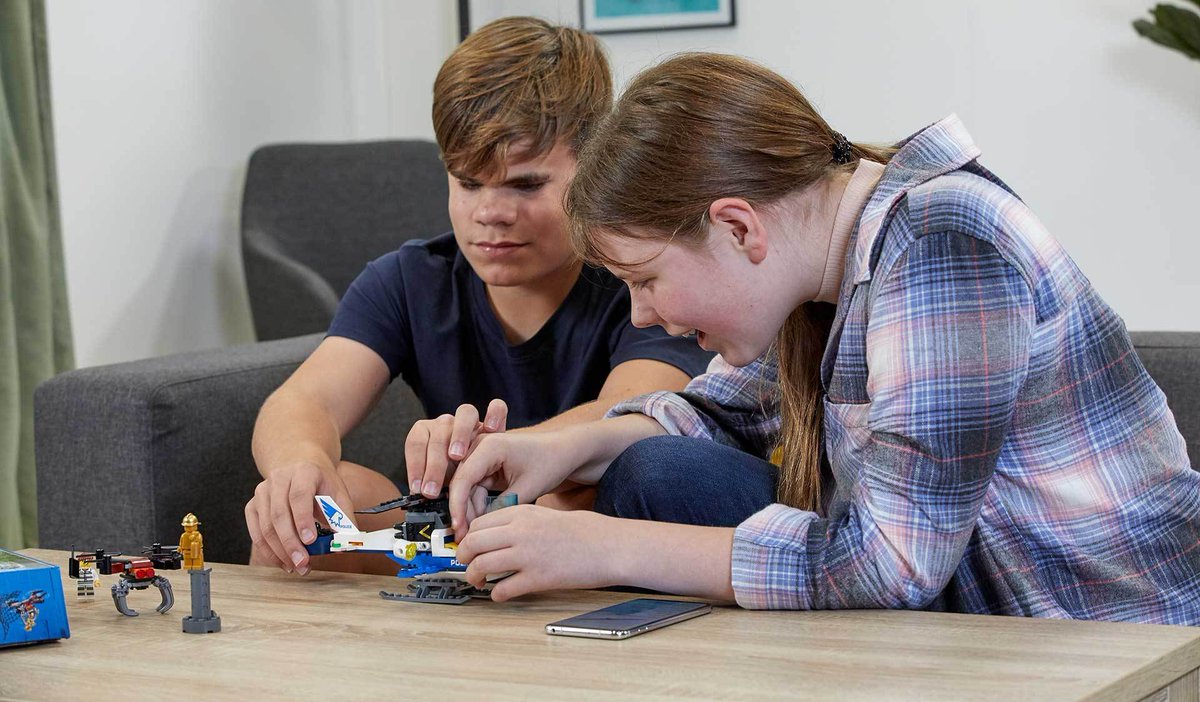 HassellInc's tweet photo. This is great! #Lego now has #audio and #braille instructions for people with visual impairments. https://t.co/lTe83QKKcN
And if you're interested in how it came about check out this video here. https://t.co/rEOQdaYF6g @ATBlog2 @LEGO_Group @LEGOfoundation #Inclusion #Acessibility https://t.co/eY43aIYakN