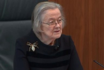 drewwagar's tweet image. So was #LadyHale Hale's #brooch a nod to Walter Scott's #Marmion poem? "Oh what a tangled web we weave, when first we practice to deceive." ? If so. Subtle... I like it. :) #BorisJohnson #Prorogation  #SupremeCourtJudgement